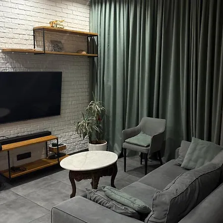 Delmare Apartament *